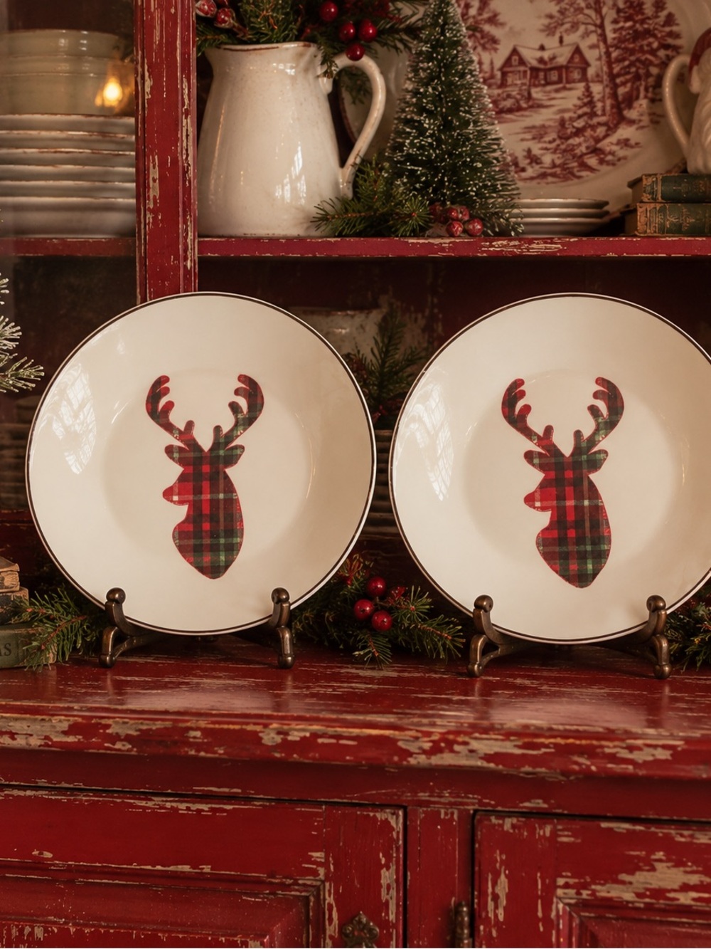 Set of two Holiday Plaid Reindeer Decorative Dinner Plate - White